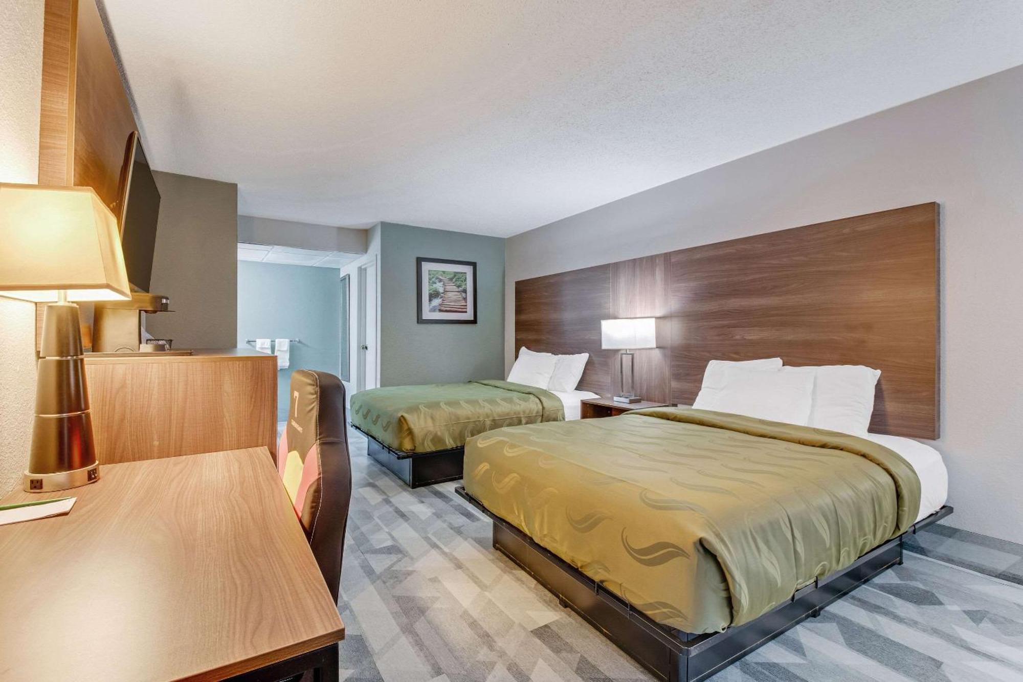 דלטון Quality Inn מראה חיצוני תמונה